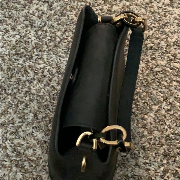 Handbag - Picture 4 of 6